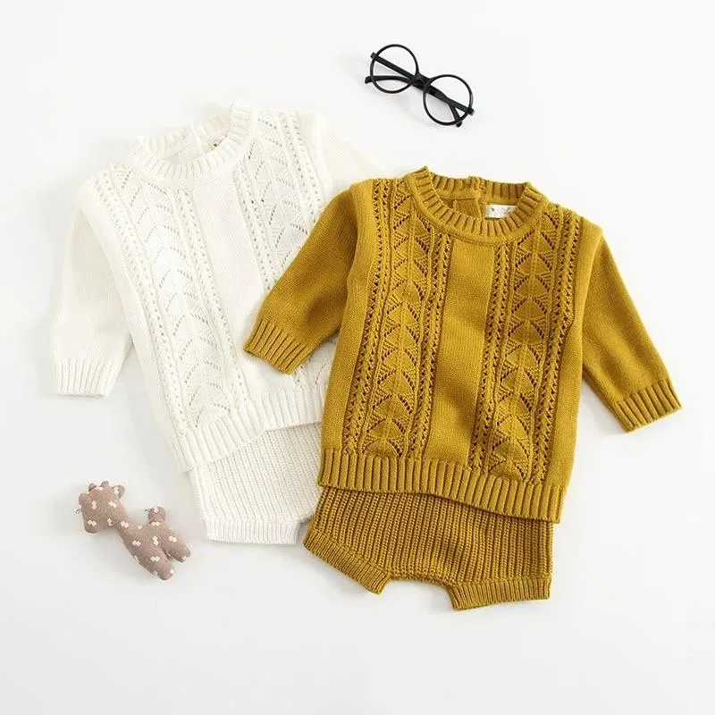 2-piece Outfit Set Cotton Knitted Pierced Long Sleeves Top and Shorts White and Yellow