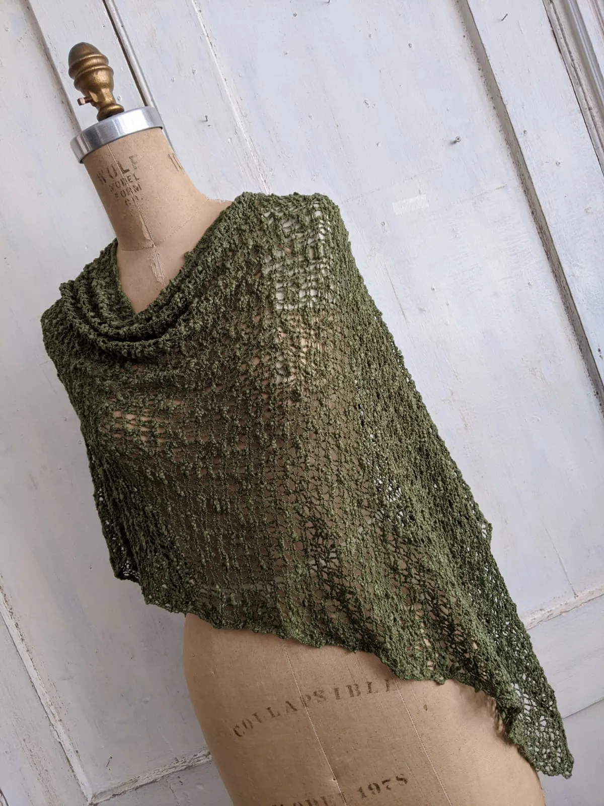 3 Way Popcorn Shawl