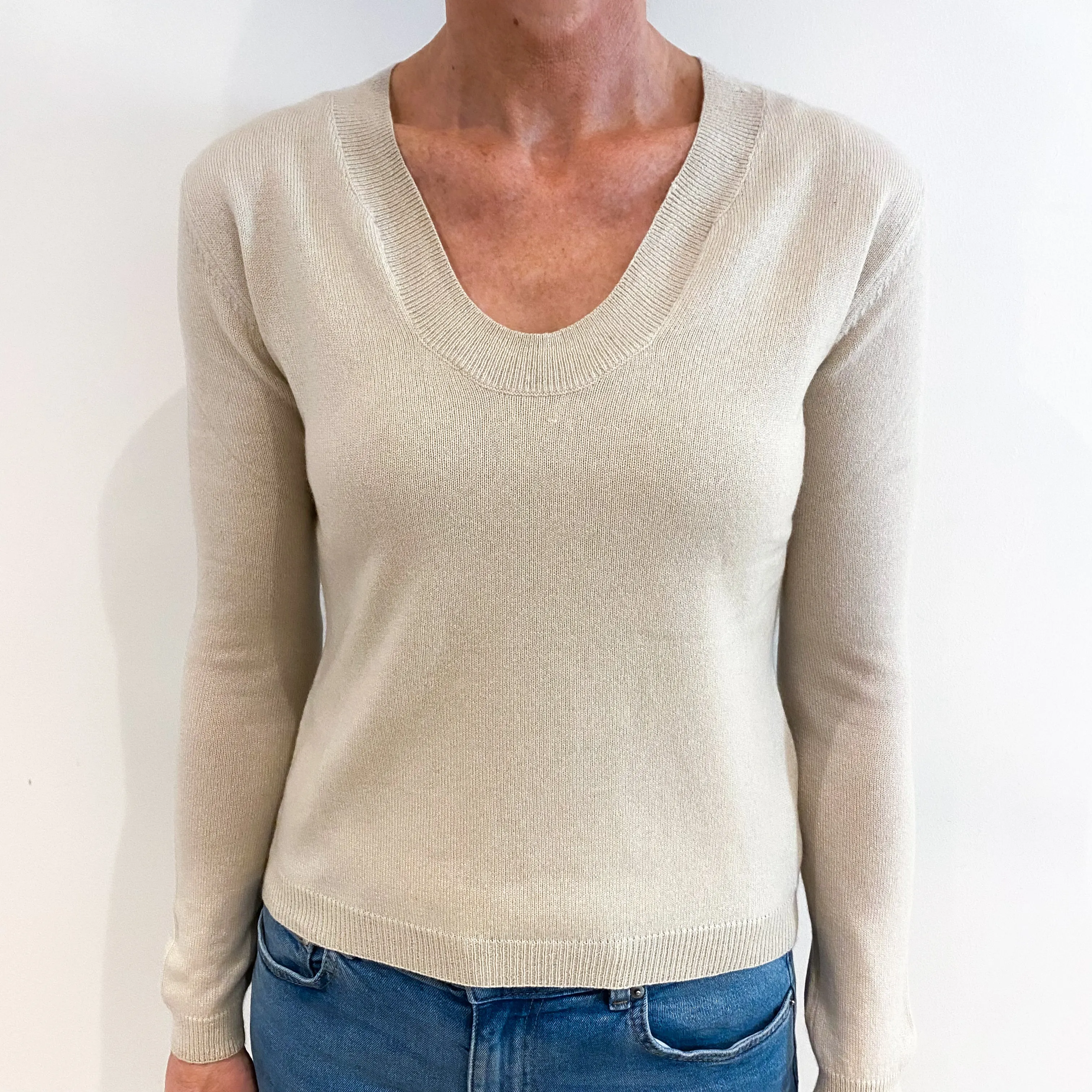 Alabaster Beige Cashmere V Neck Jumper Small