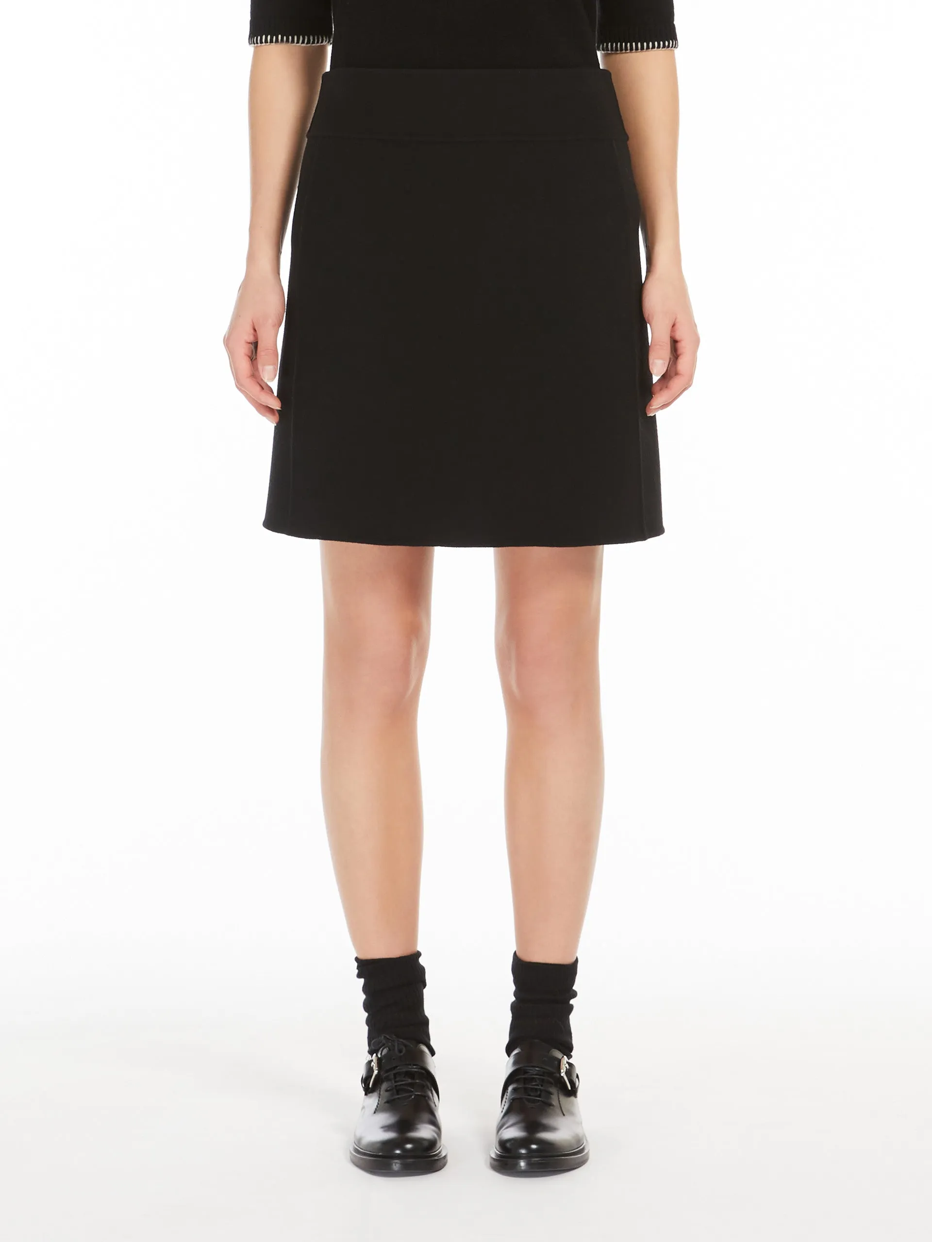 Ali short wool skirt