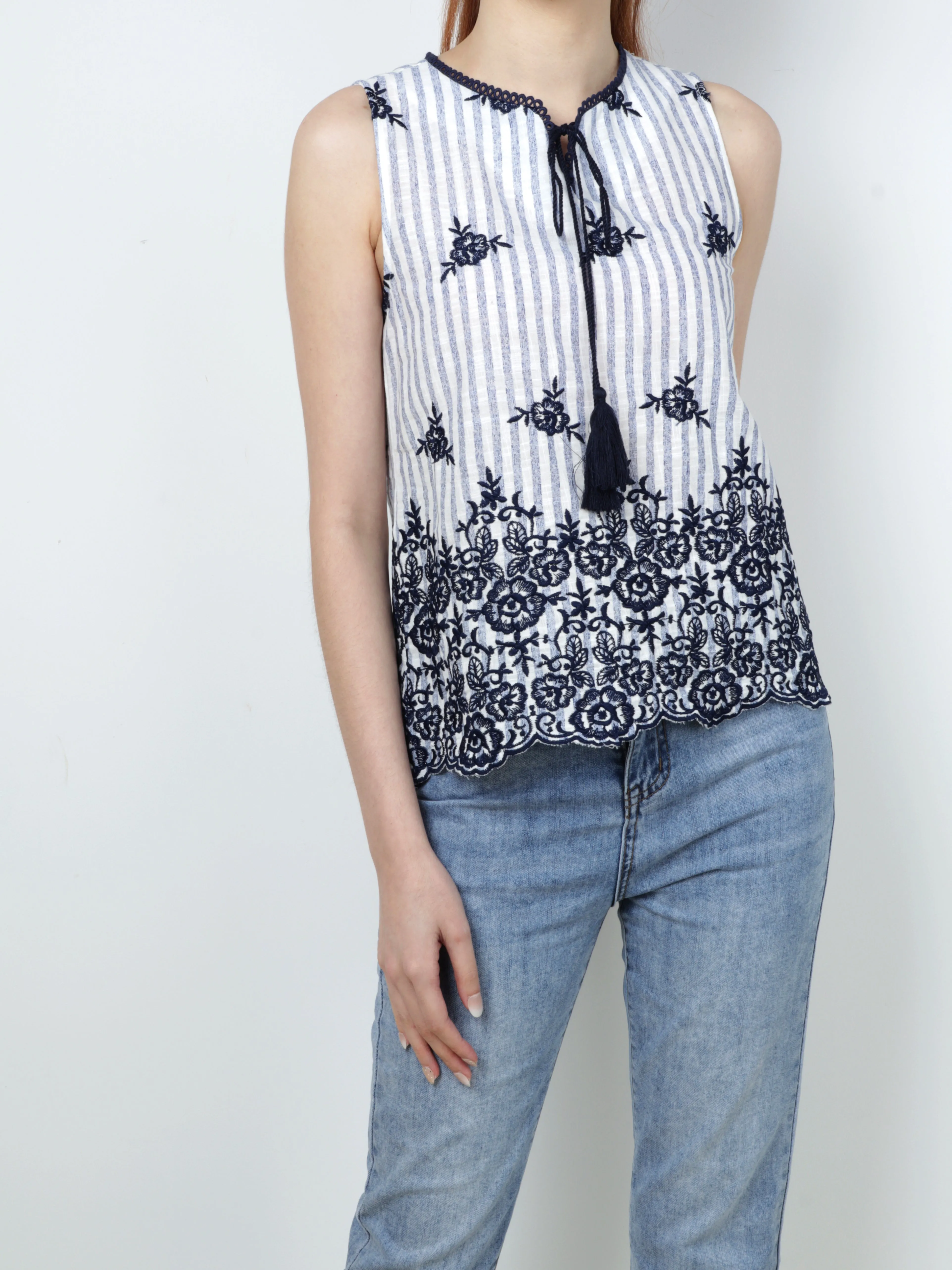 Aoko Sleeveless Top