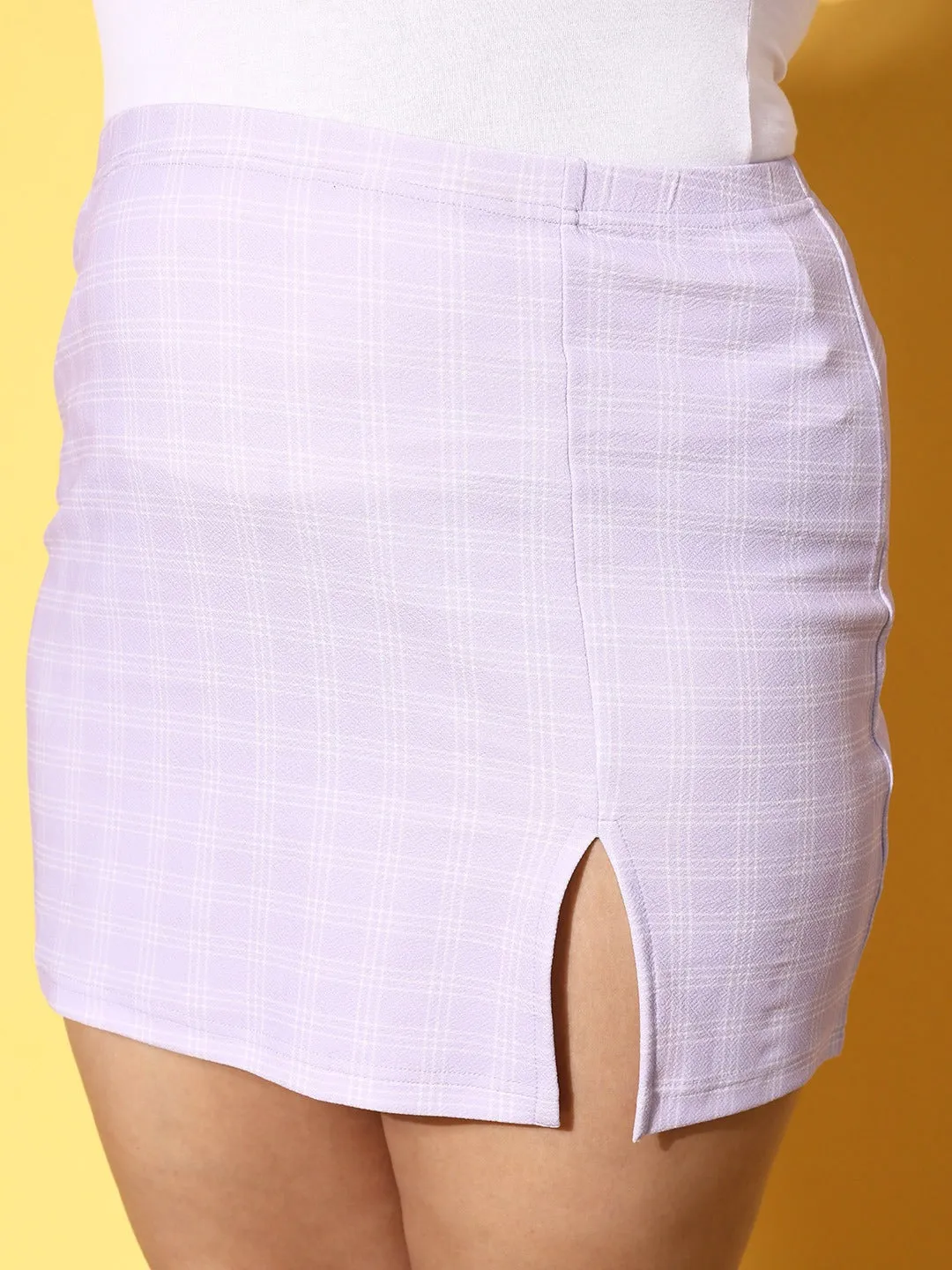 Berrylush Women Plus Size Purple Checked Pattern Slip-On Straight Hem Side-Slitted Pencil Mini Skirt