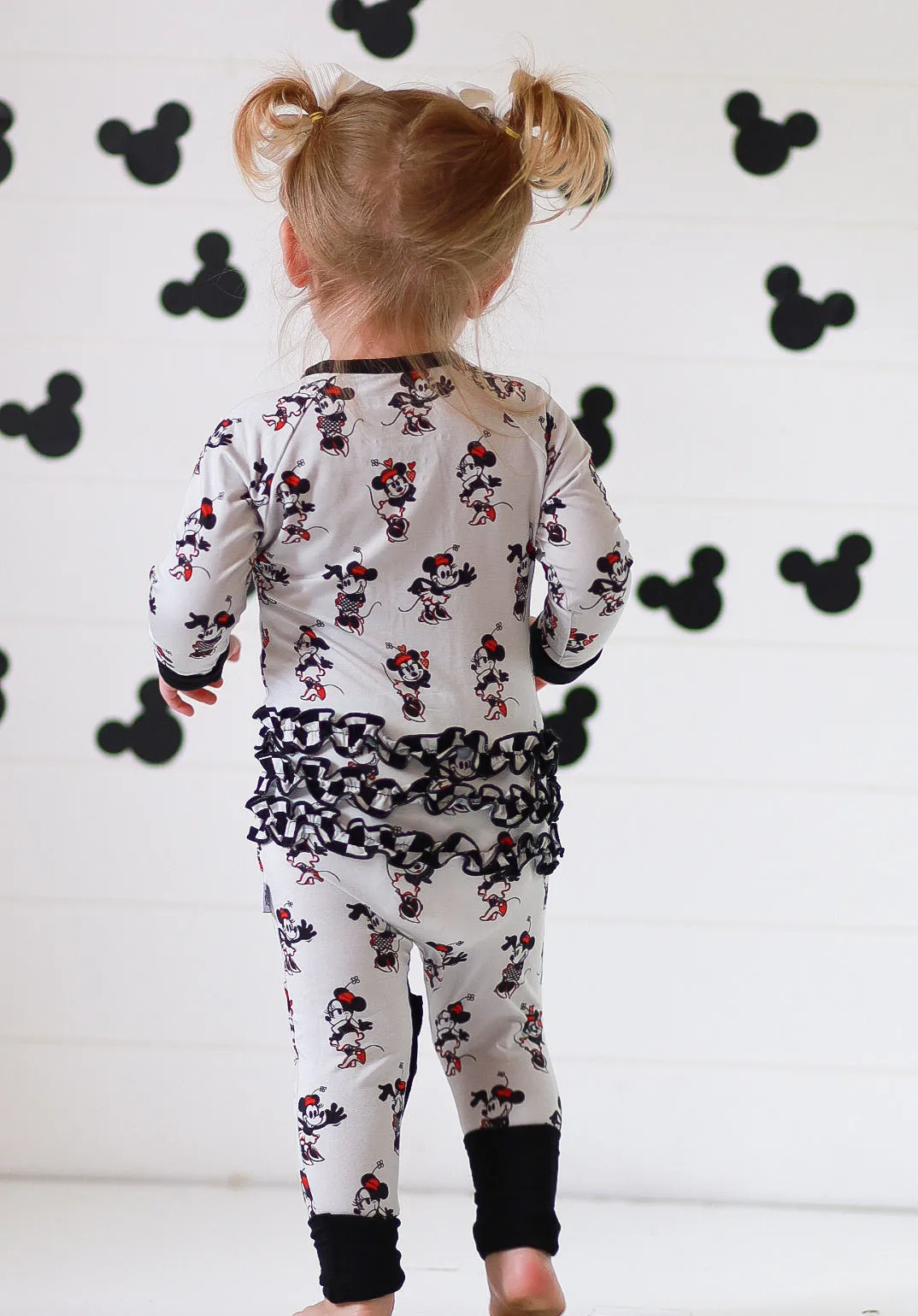 Magic Minnie Ruffle Footie Snoozer