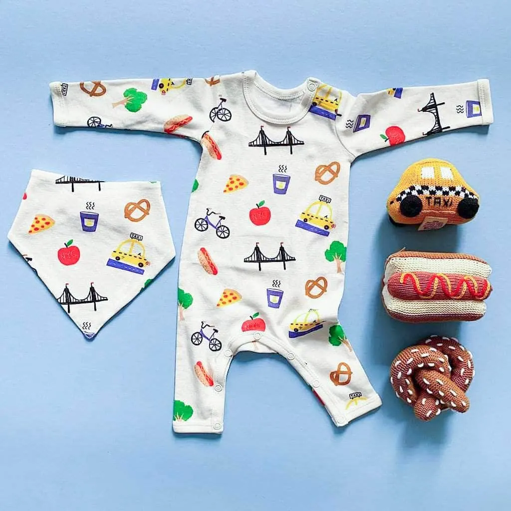 Organic Baby Gift Set - New York Onesie, Bib & NYC Rattle Toys | Hot dog, Pretzel & Taxi