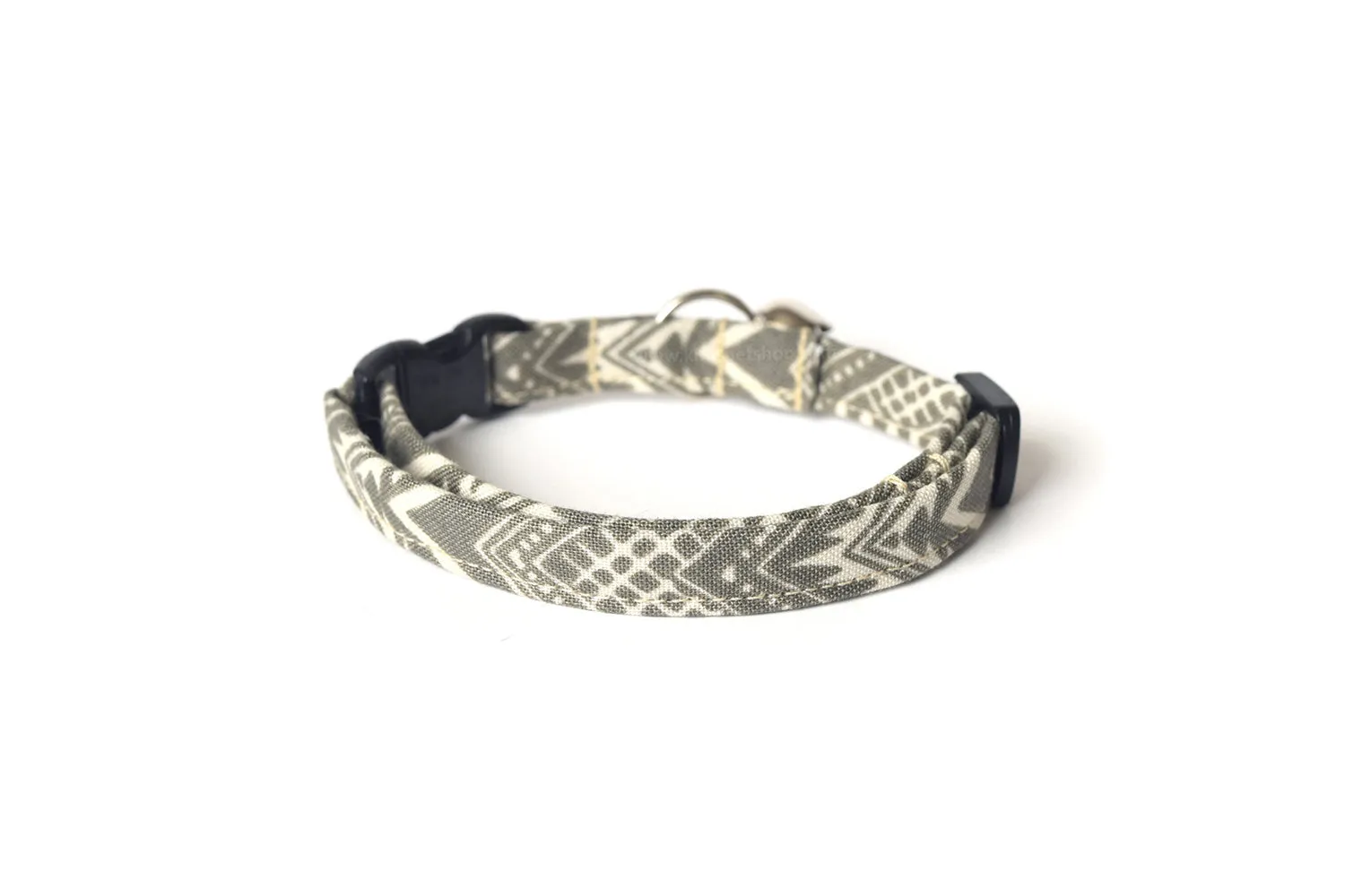 Tan Southwest Chevron Cat Collar